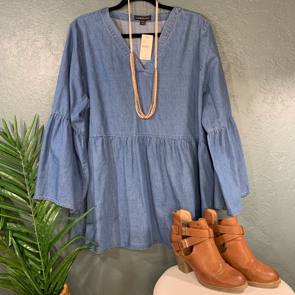 🔸🔶SOLD 🔶🔸Lane Bryant Chambray Top